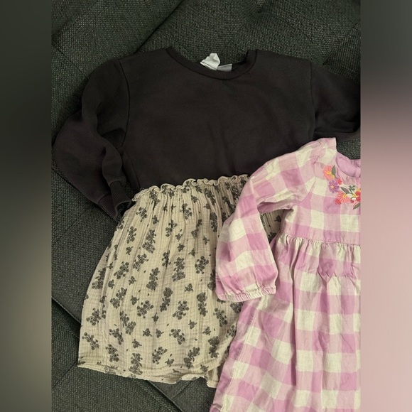 Lot of 3 x 3T toddler dresses - Picture 2 of 4